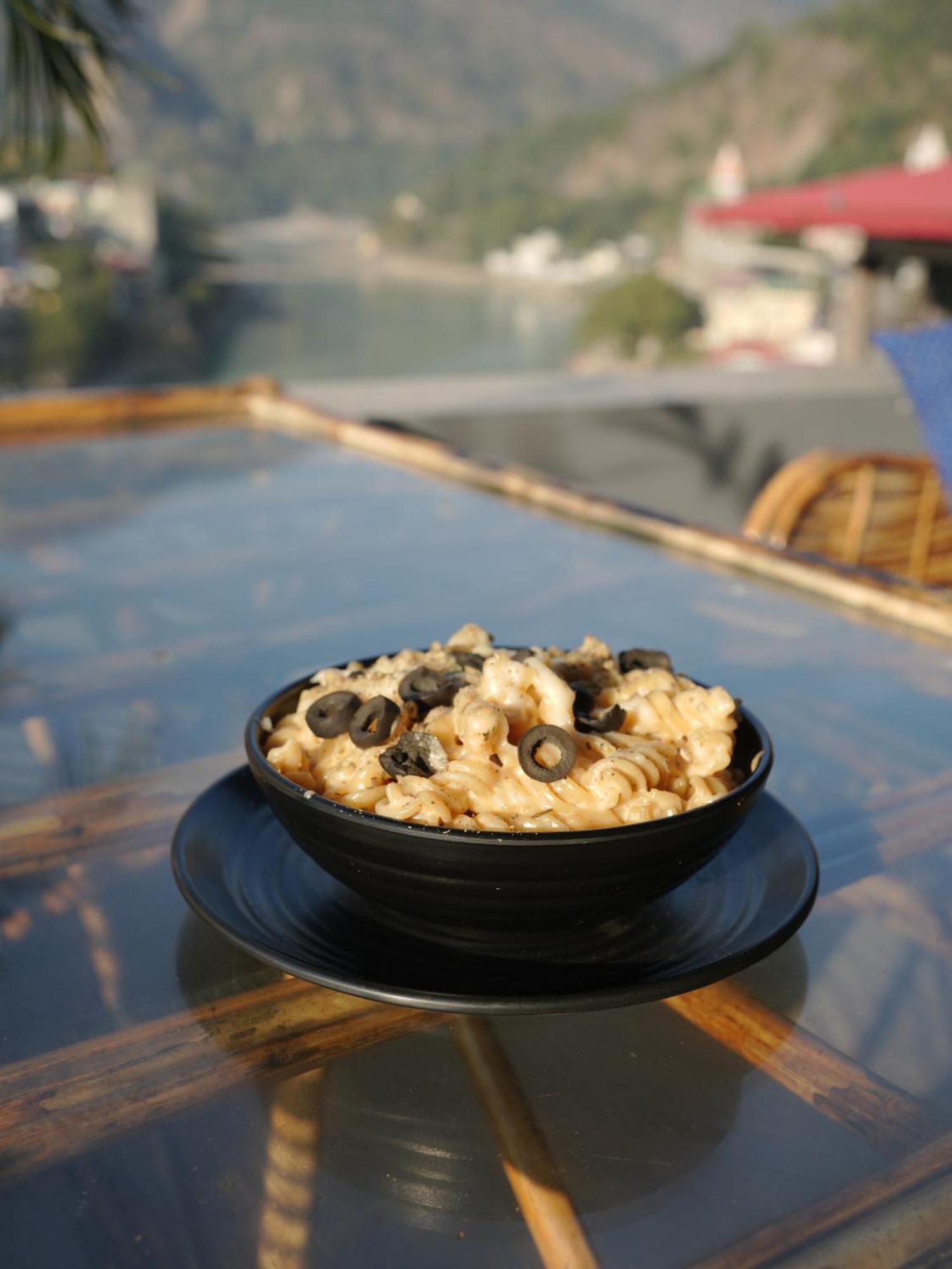 Skyard Rishikesh, Laxman Jhula Hostel Ngoại thất bức ảnh