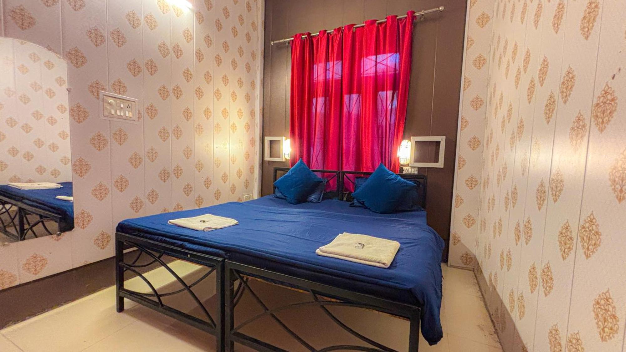 Skyard Rishikesh, Laxman Jhula Hostel Ngoại thất bức ảnh
