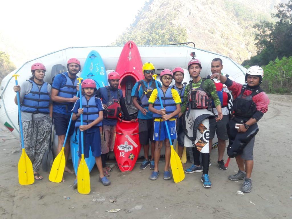 Skyard Rishikesh, Laxman Jhula Hostel Ngoại thất bức ảnh