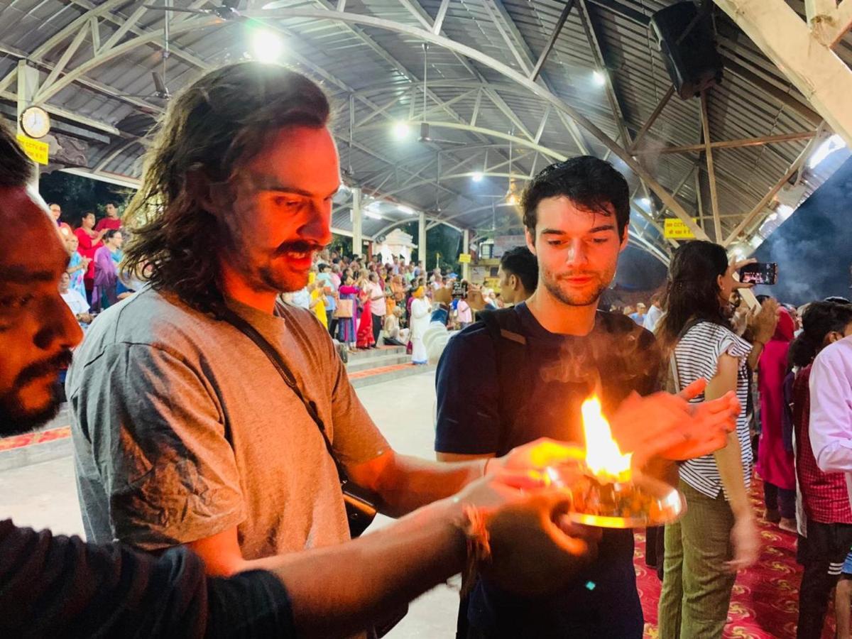 Skyard Rishikesh, Laxman Jhula Hostel Ngoại thất bức ảnh